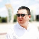 819号高端男